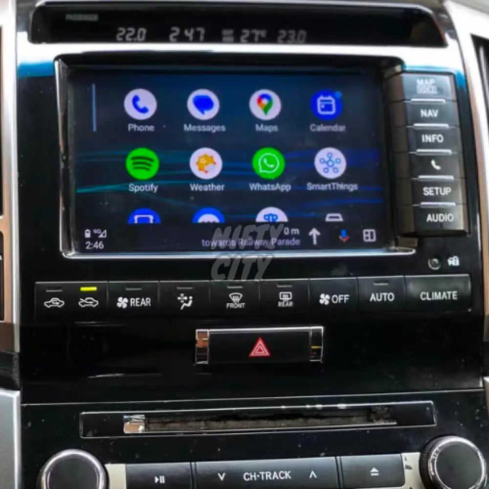 Toyota LC200 2008-2014 Apple CarPlay & Android Auto OEM Integration - Nifty City